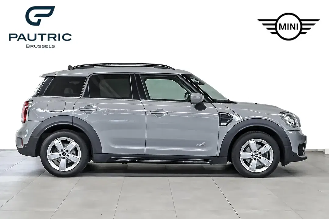 MINI Cooper Countryman - Thumbnail 3