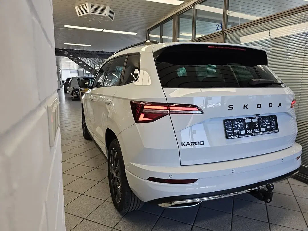 Skoda Karoq - Thumbnail 9