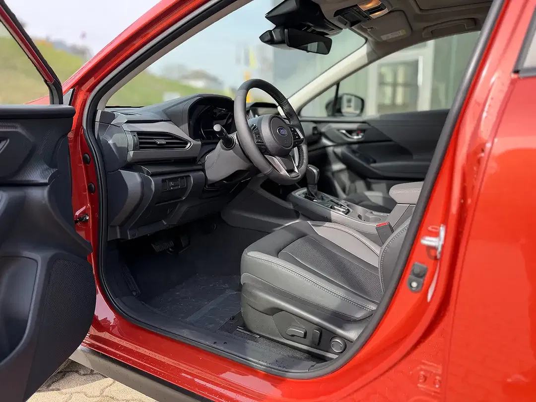 Subaru Crosstrek - Thumbnail 11