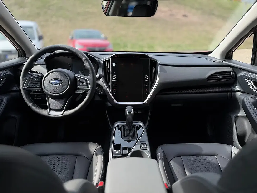 Subaru Crosstrek - Thumbnail 15
