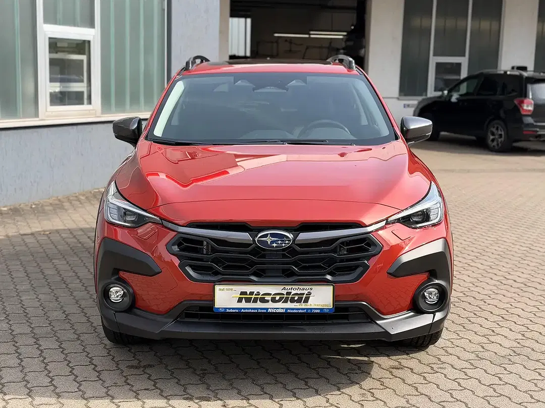 Subaru Crosstrek - Thumbnail 3