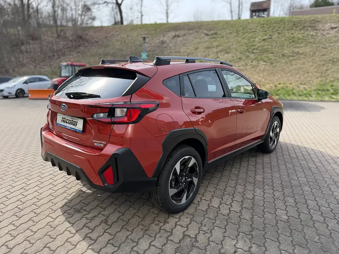 Subaru Crosstrek - Thumbnail 6