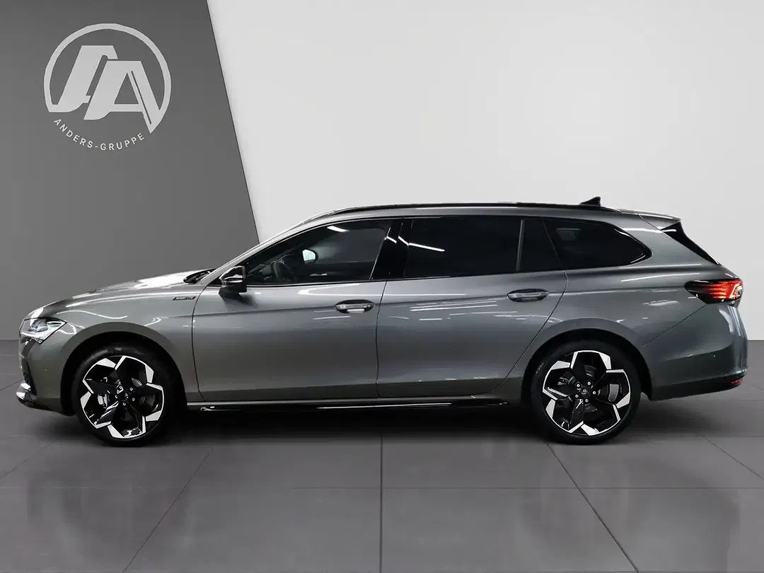 Skoda Superb - Thumbnail 5