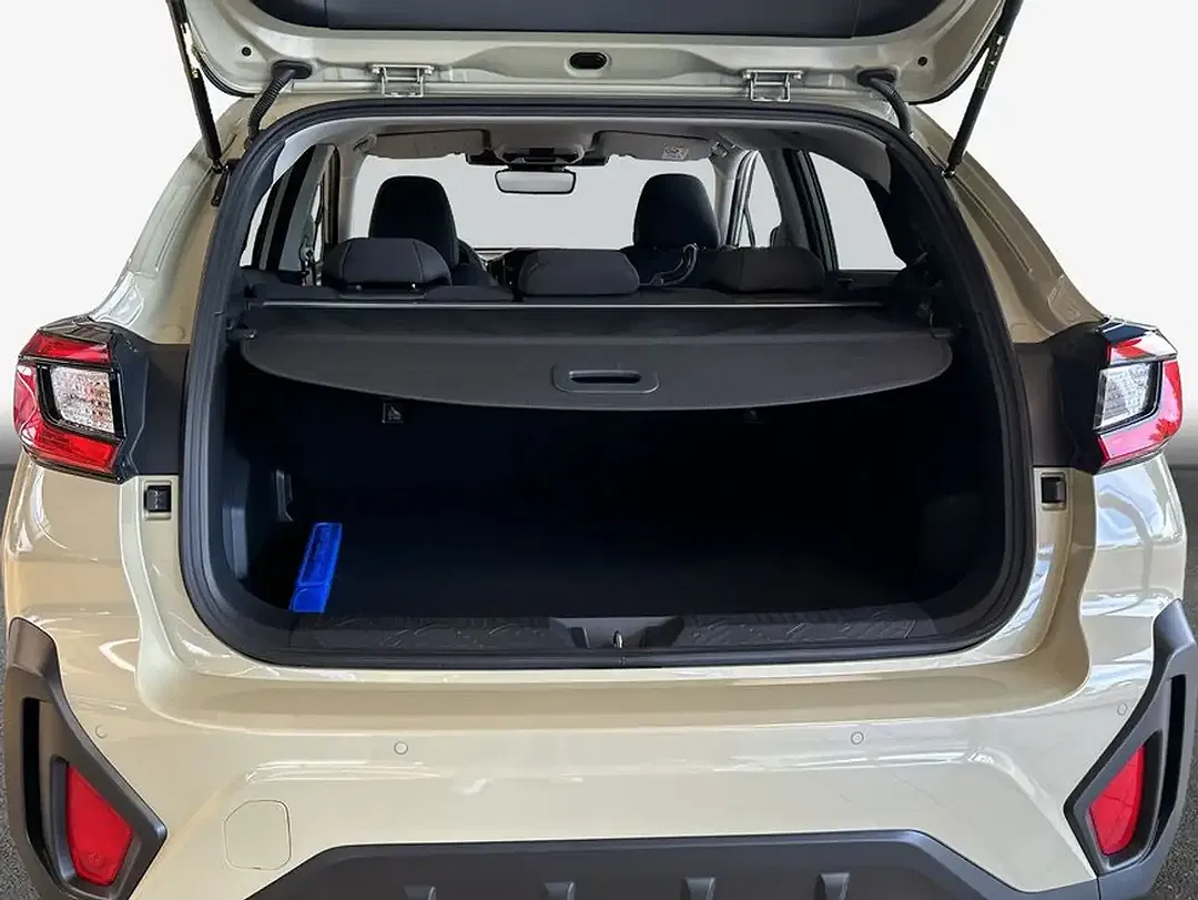 Subaru Crosstrek - Thumbnail 7