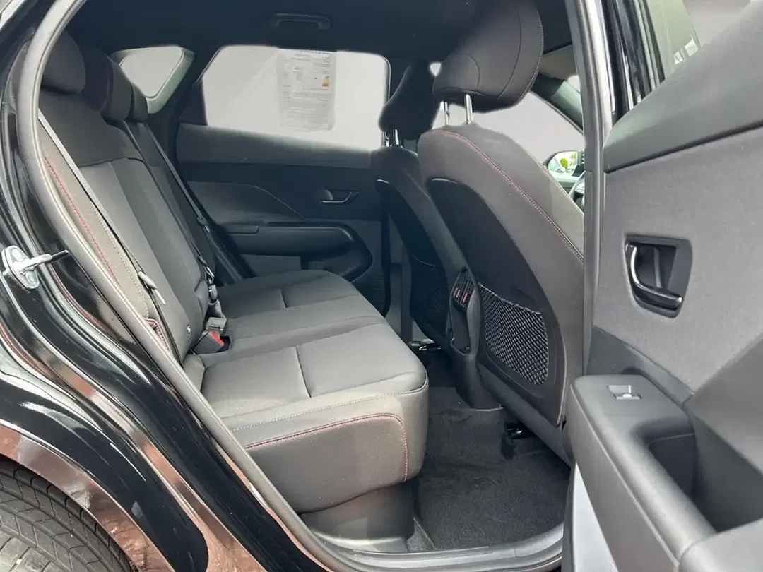 Hyundai KONA - Thumbnail 13
