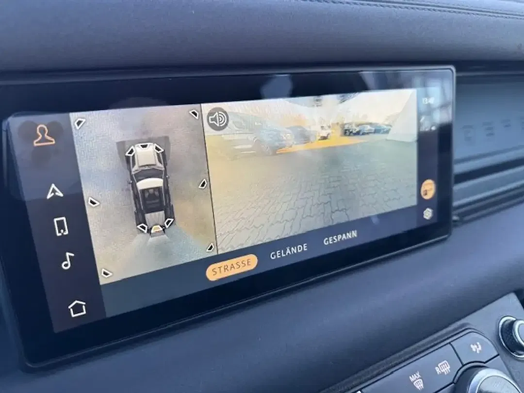 Land Rover Defender - Thumbnail 10