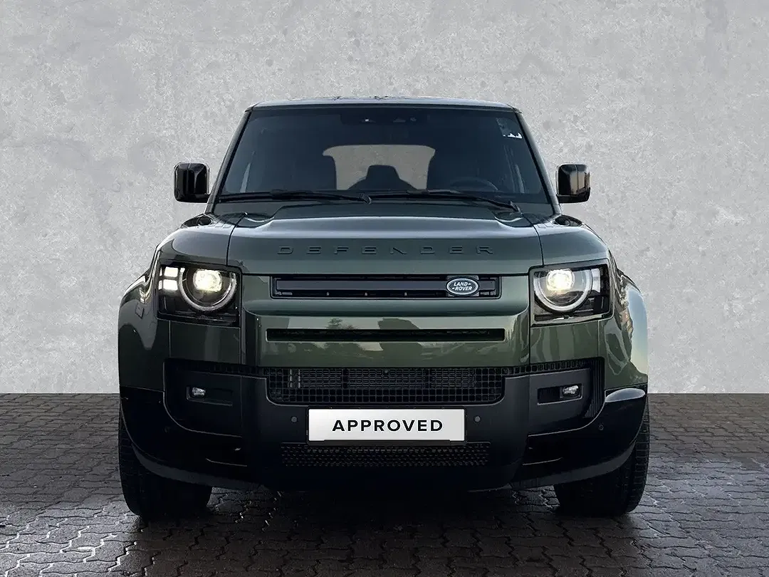 Land Rover Defender - Thumbnail 4