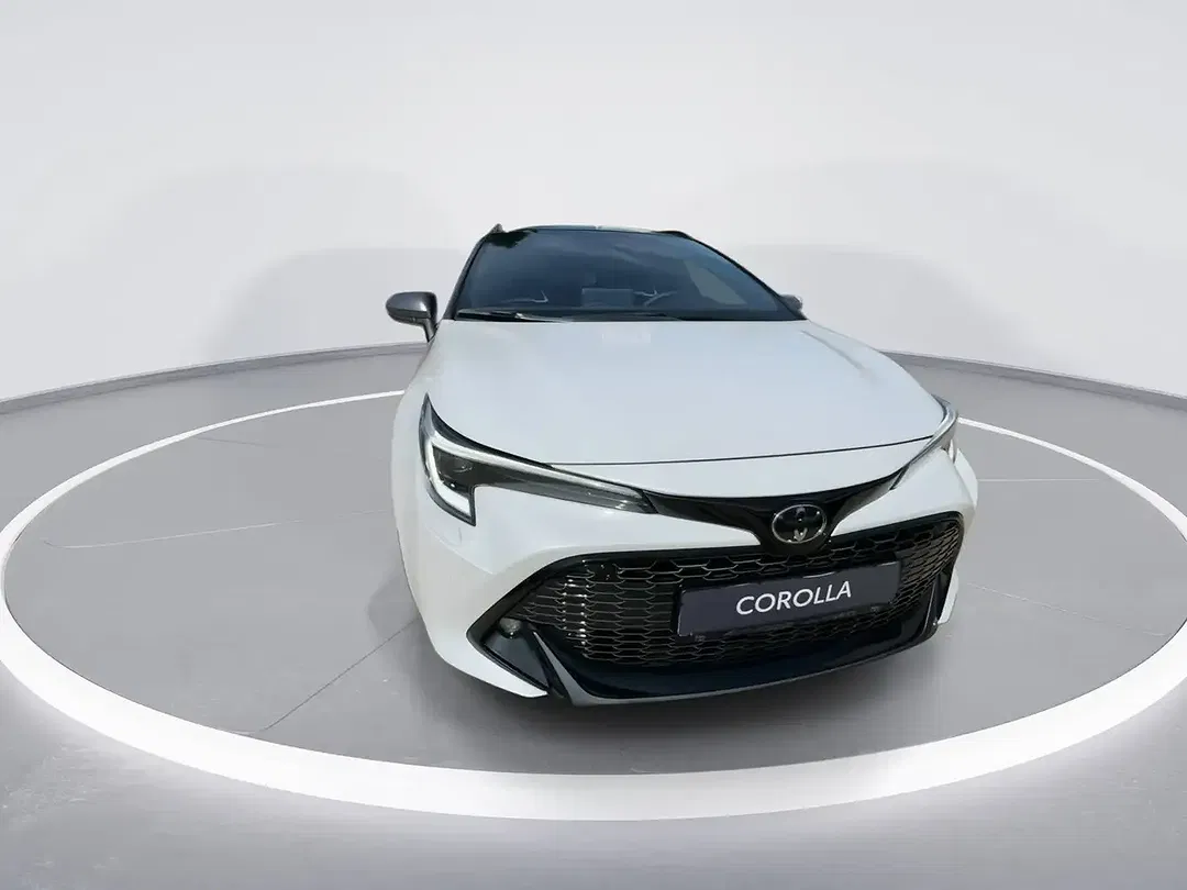 Toyota Corolla - Thumbnail 13