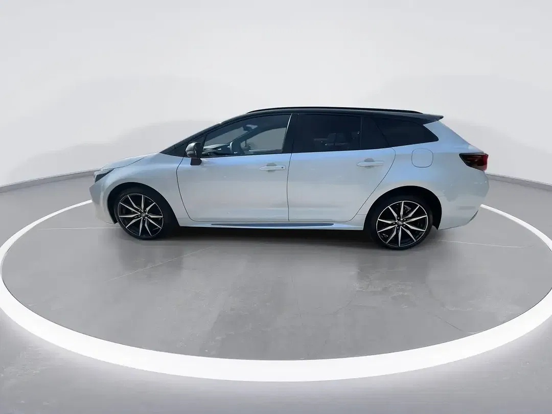 Toyota Corolla - Thumbnail 7