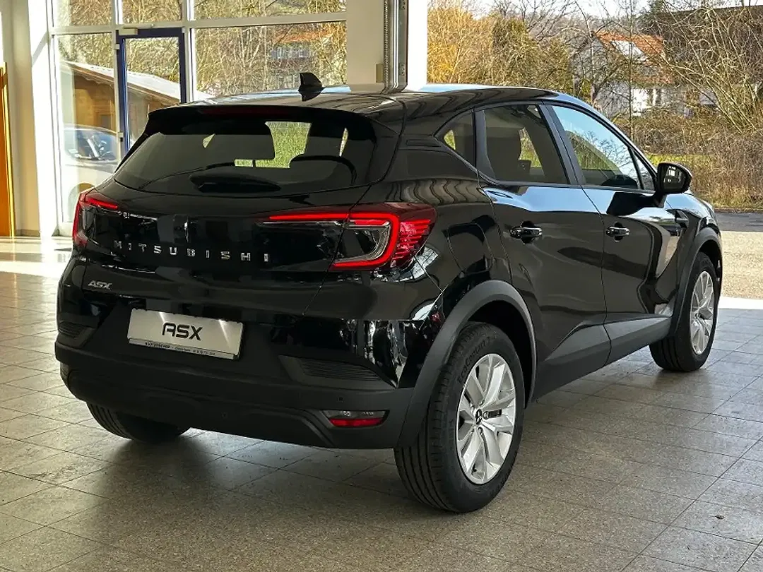 Mitsubishi ASX - Thumbnail 4