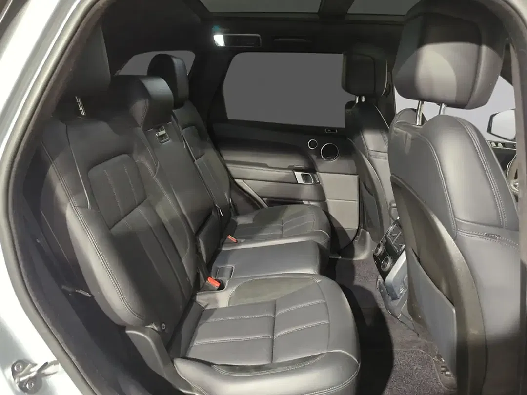 Land Rover Range Rover Sport - Thumbnail 12