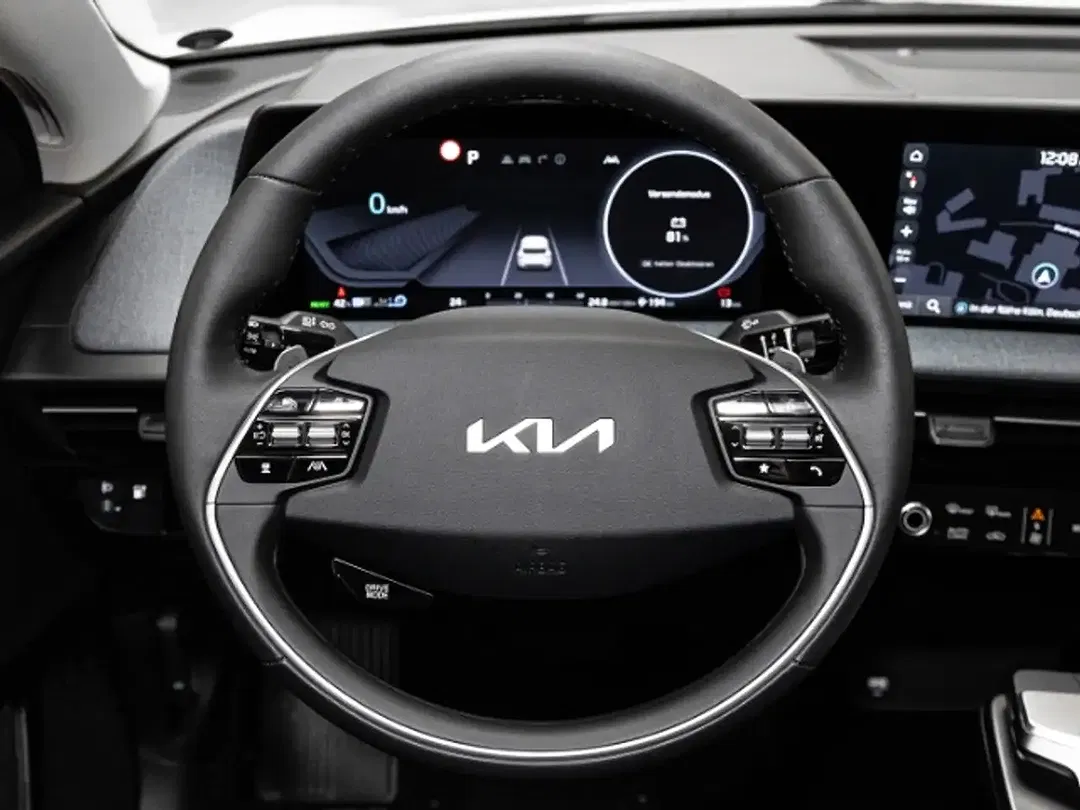Kia EV6 - Thumbnail 10