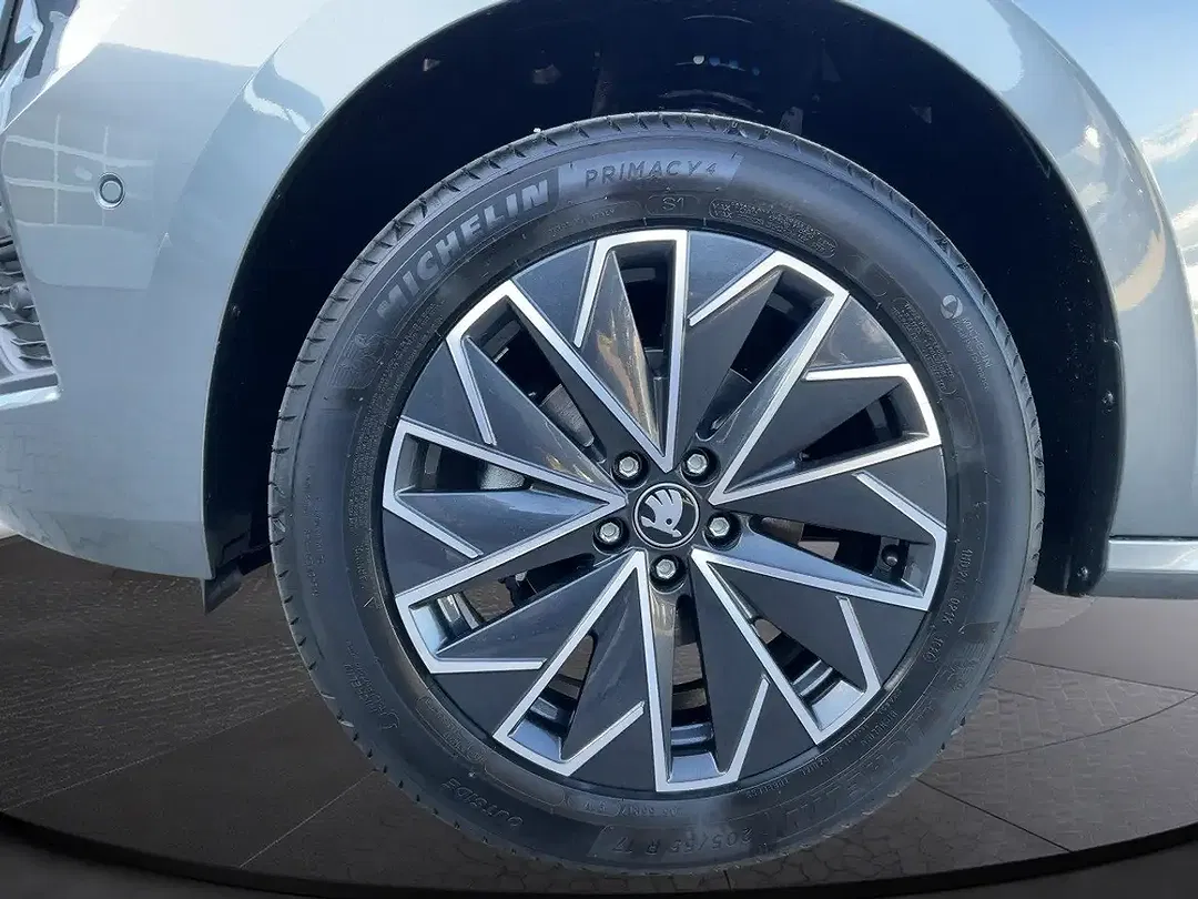 Skoda Kamiq - Thumbnail 7