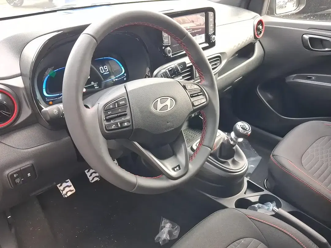 Hyundai i10 - Thumbnail 8