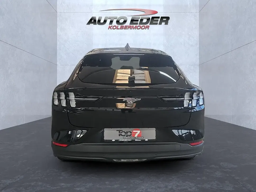 Ford Mustang - Thumbnail 9