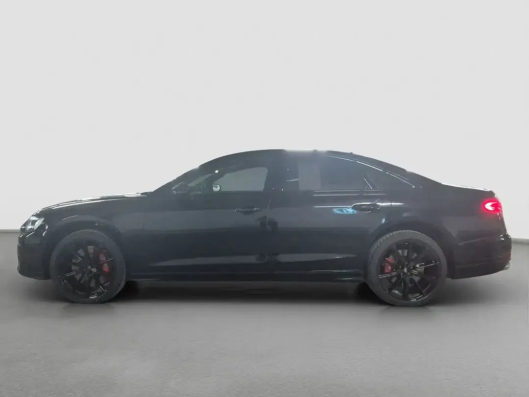 Audi S8 - Thumbnail 3