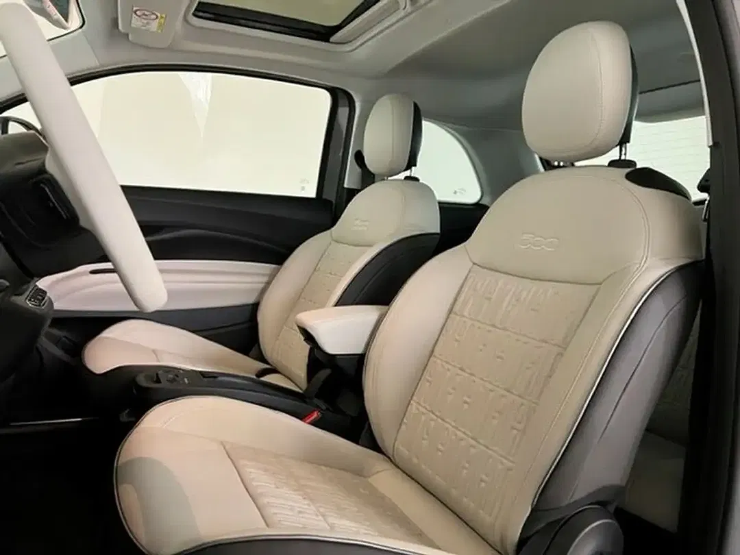 Fiat 500e - Thumbnail 10