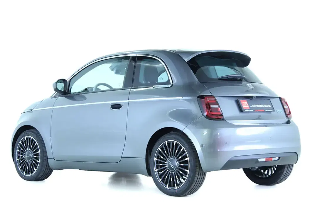 Fiat 500e - Thumbnail 6