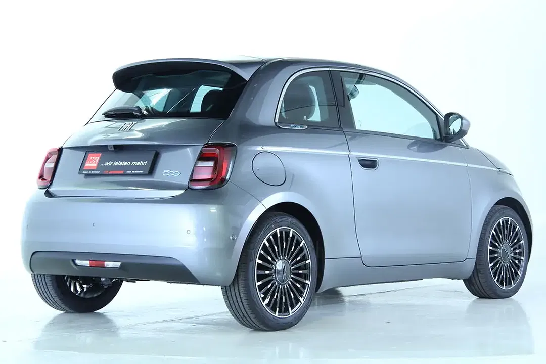 Fiat 500e - Thumbnail 8
