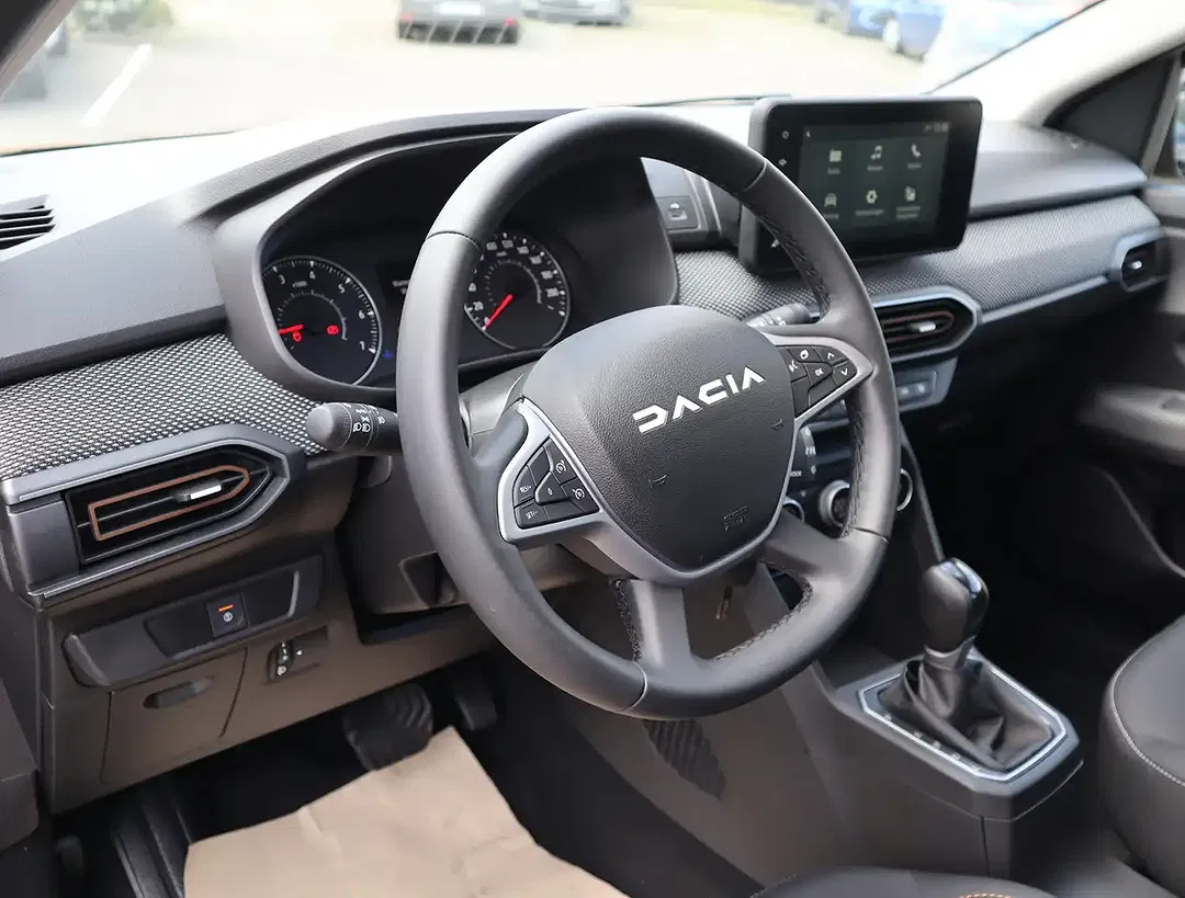 Dacia Sandero - Thumbnail 10