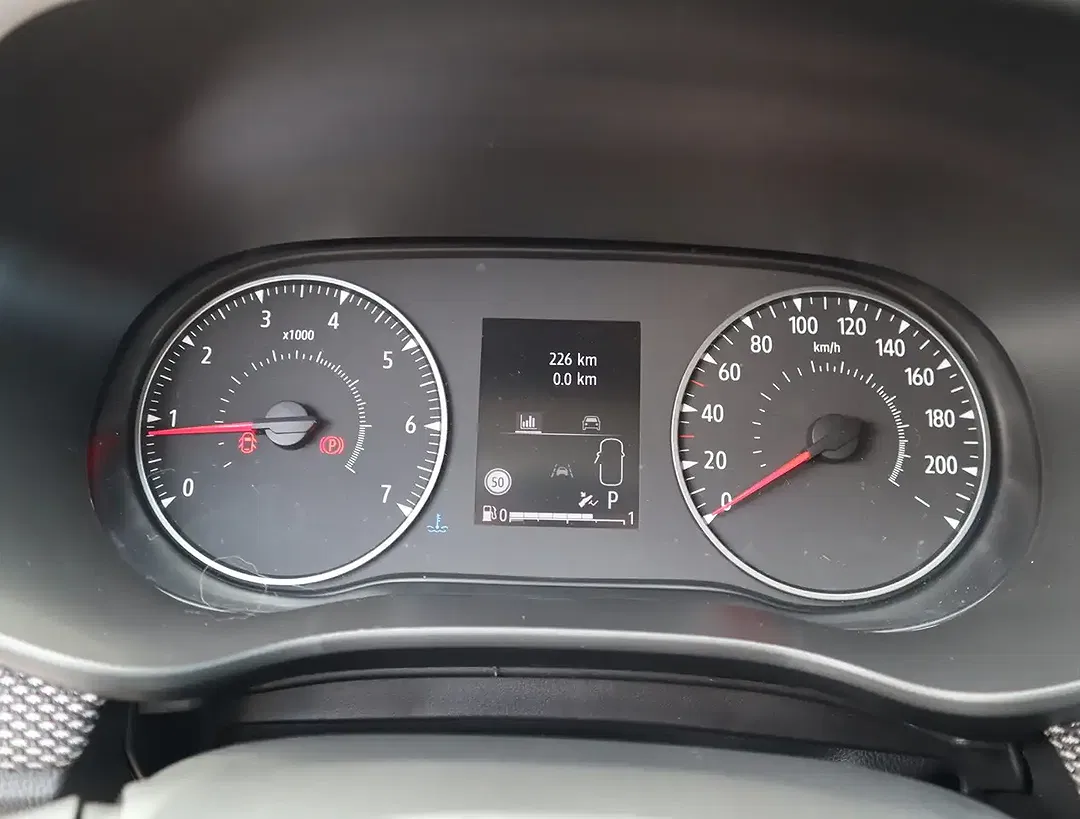 Dacia Sandero - Thumbnail 11