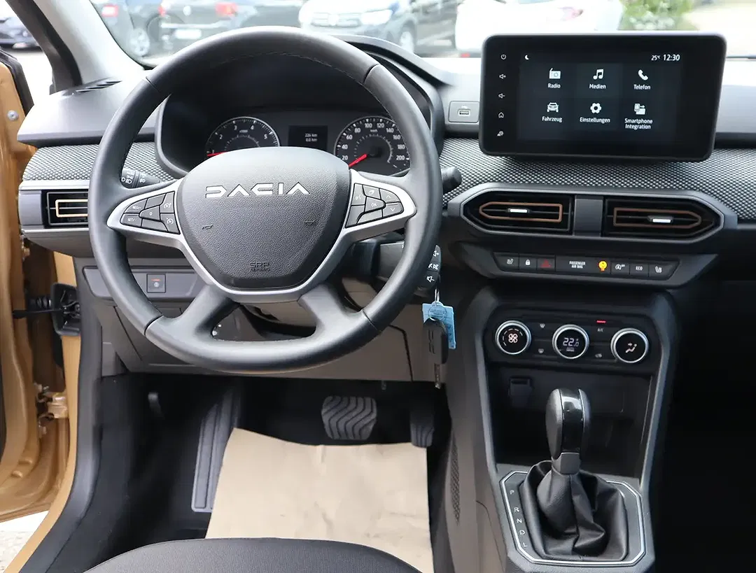 Dacia Sandero - Thumbnail 14