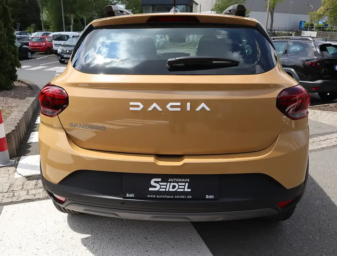 Dacia Sandero - Thumbnail 5