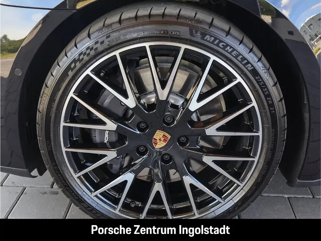 Porsche Panamera - Thumbnail 6
