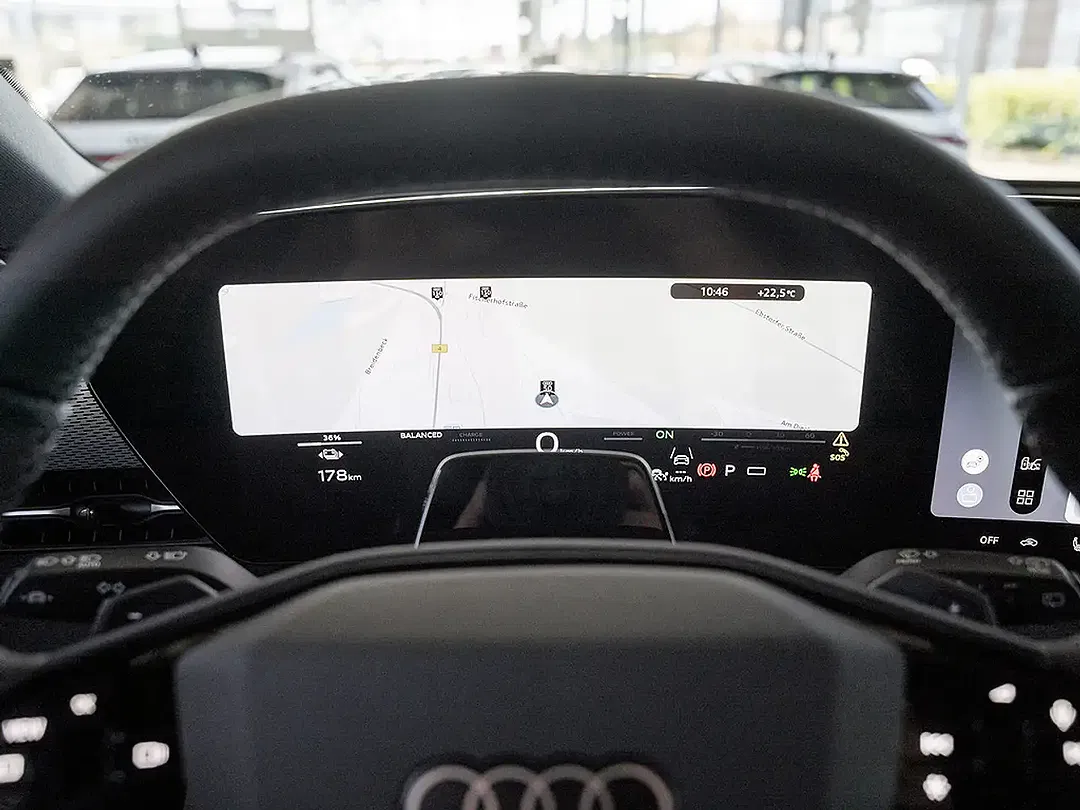 Audi A6 e-tron - Thumbnail 11