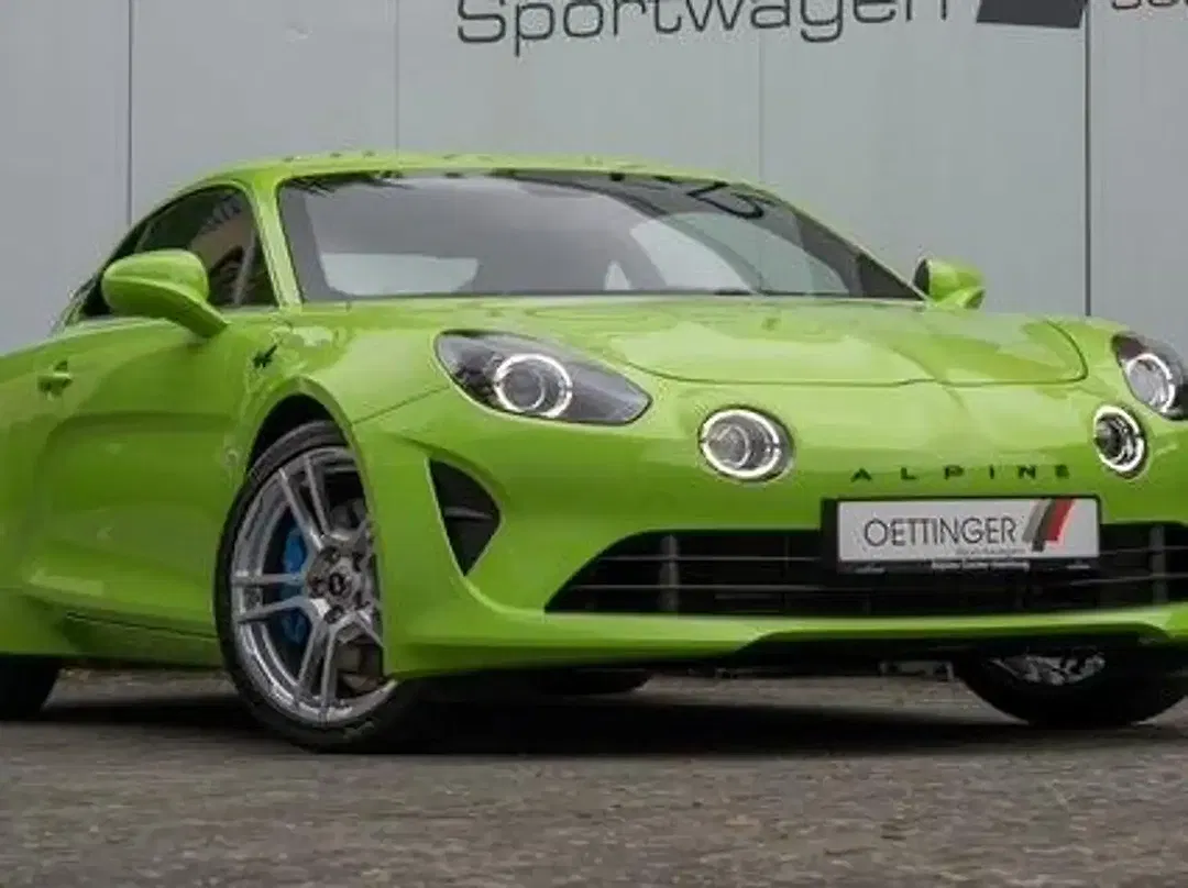 Alpine A110 - Thumbnail 2