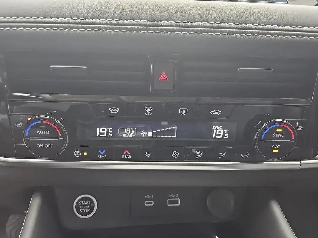 Nissan X-Trail - Thumbnail 11