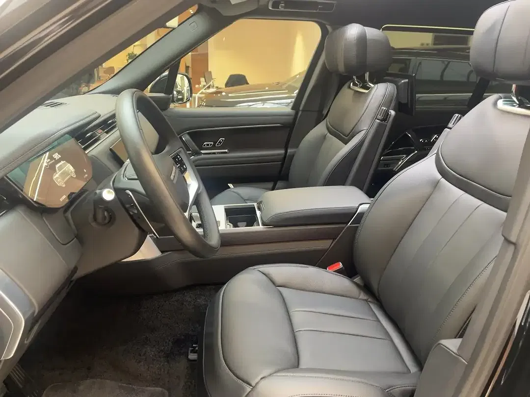 Land Rover Range Rover - Thumbnail 8