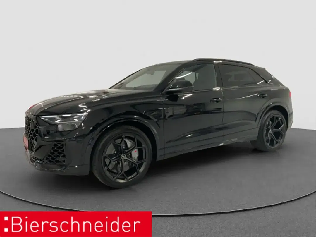 Audi RS Q8 - Thumbnail 1