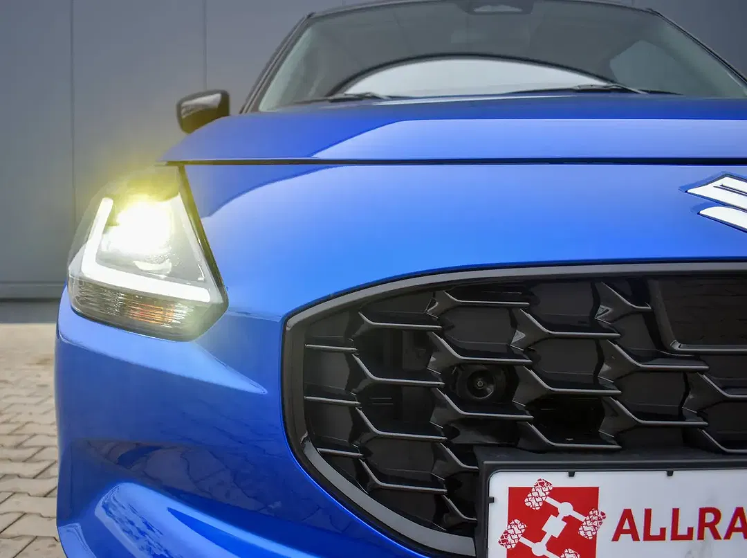 Suzuki Swift - Thumbnail 6