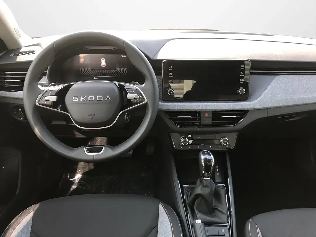 Skoda Kamiq - Thumbnail 7