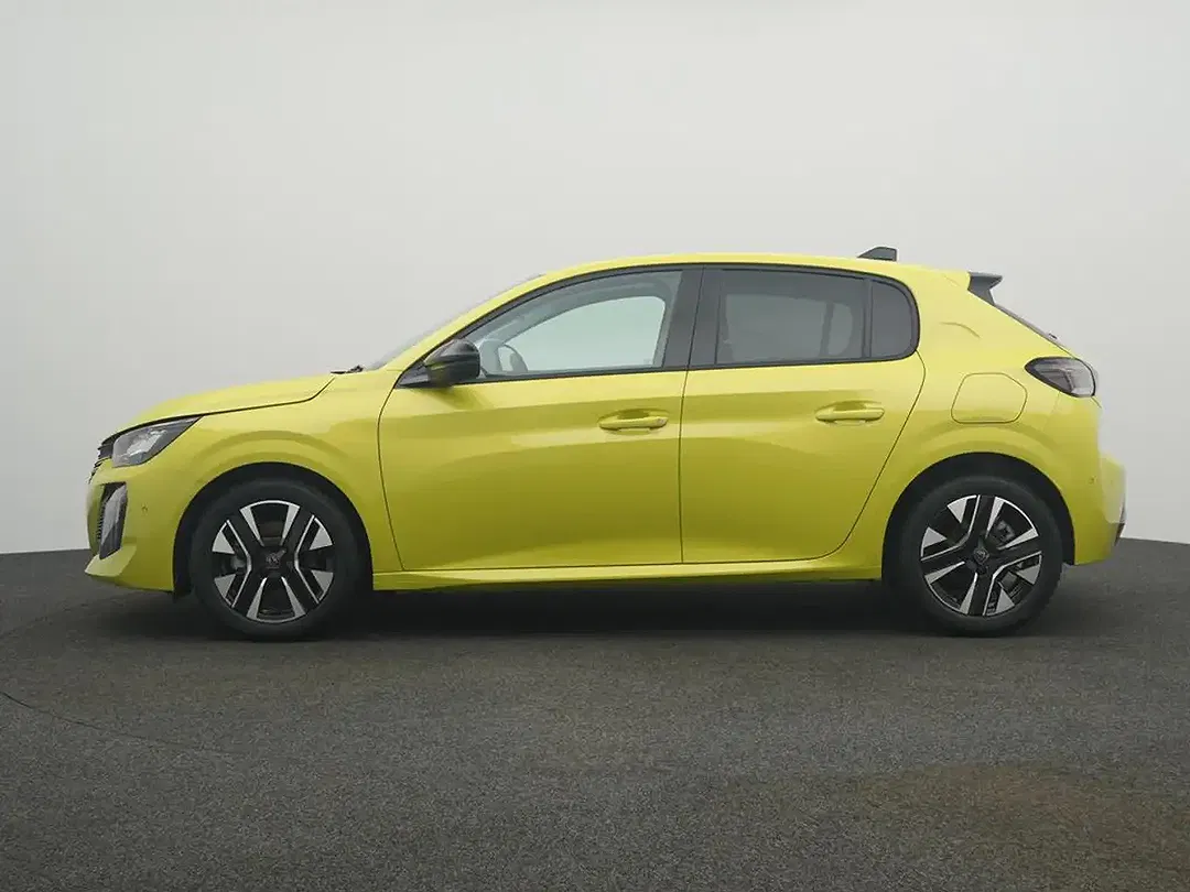 Peugeot 208 - Thumbnail 4