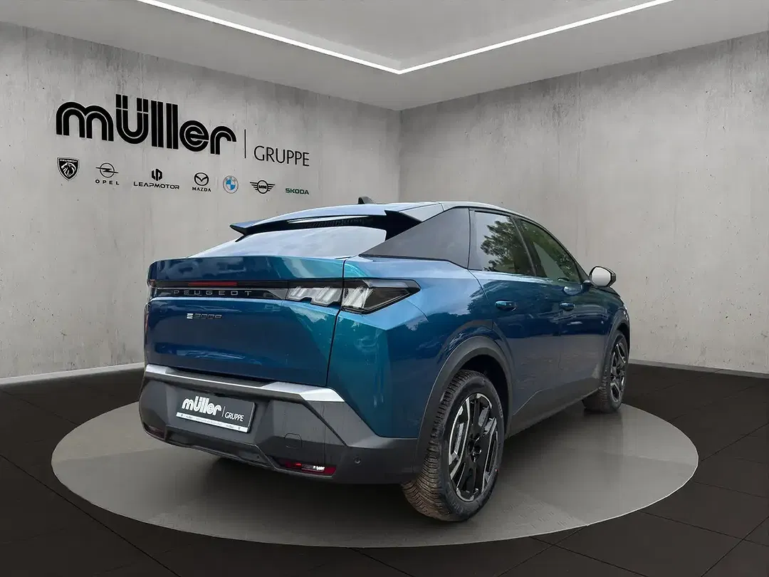 Peugeot 3008 - Thumbnail 2