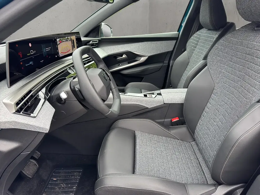 Peugeot 3008 - Thumbnail 8
