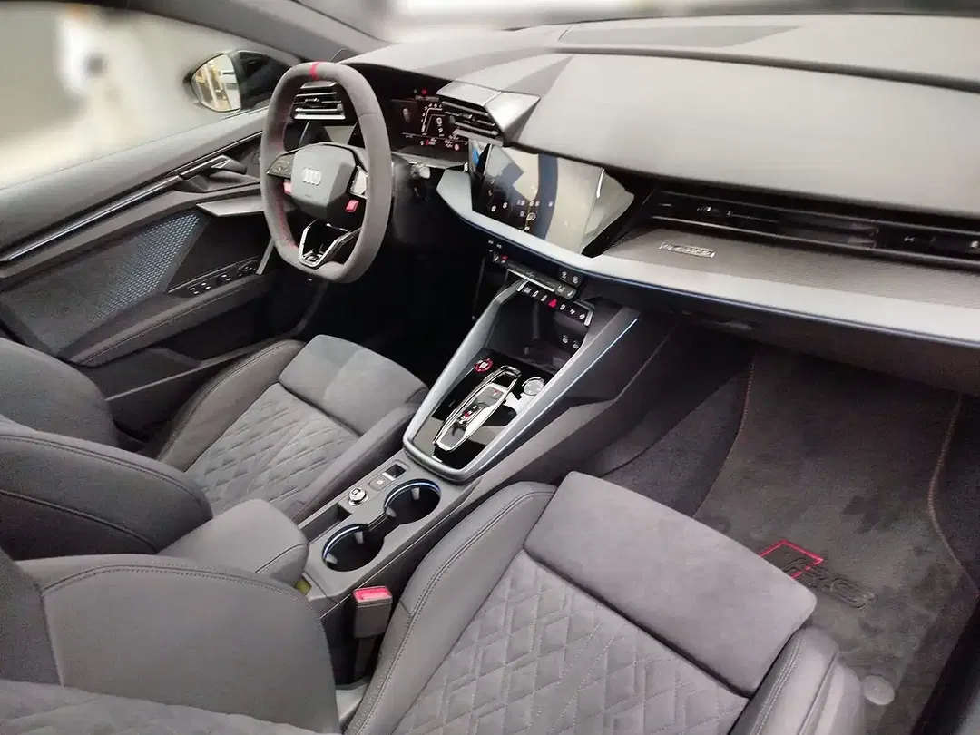 Audi RS3 - Thumbnail 12