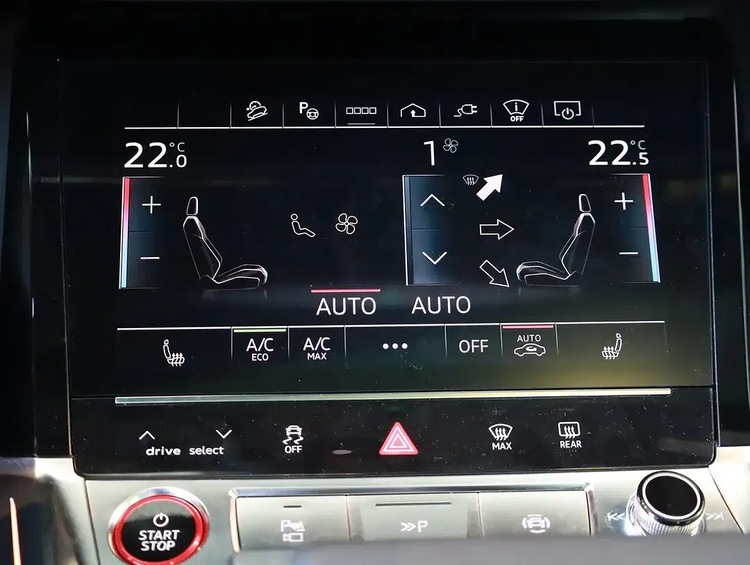 Audi SQ8 - Thumbnail 12