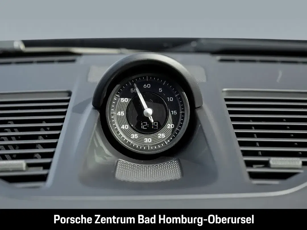 Porsche 992 - Thumbnail 15