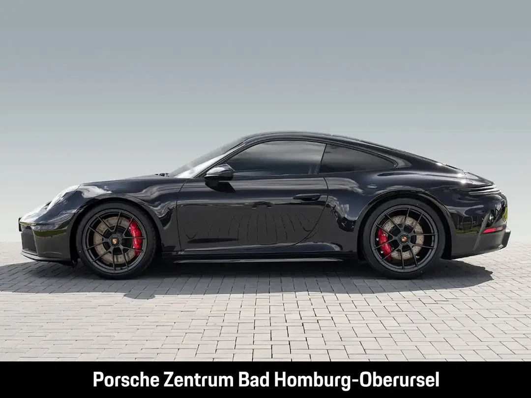 Porsche 992 - Thumbnail 2