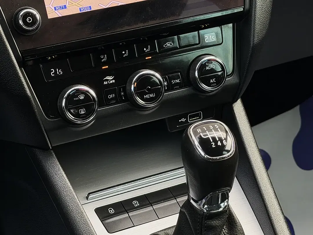 Skoda Octavia - Thumbnail 10