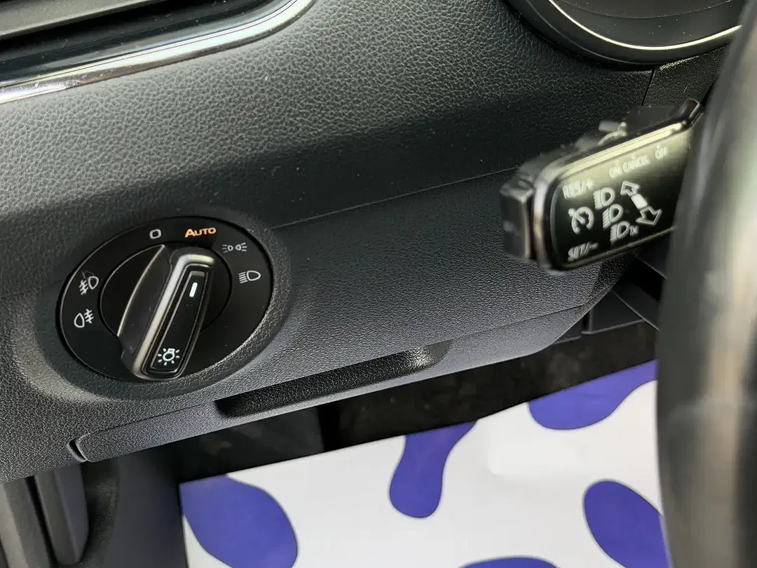 Skoda Octavia - Thumbnail 13