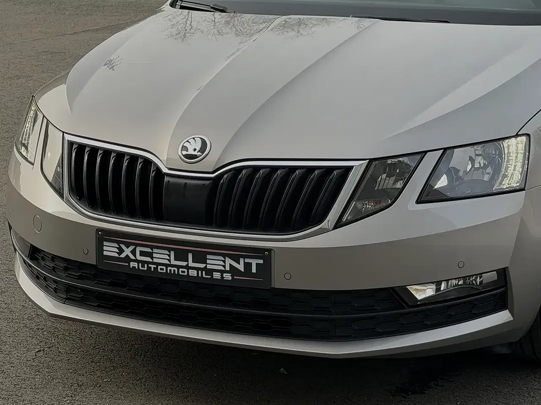Skoda Octavia - Thumbnail 5