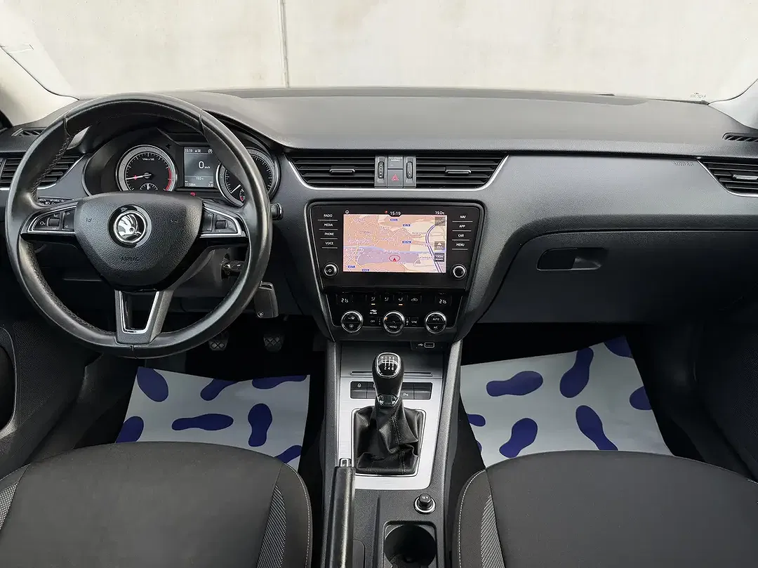 Skoda Octavia - Thumbnail 7