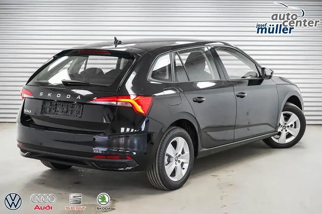 Skoda Scala - Thumbnail 3