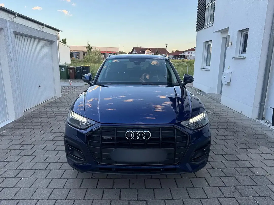 Audi Q5 - Thumbnail 2