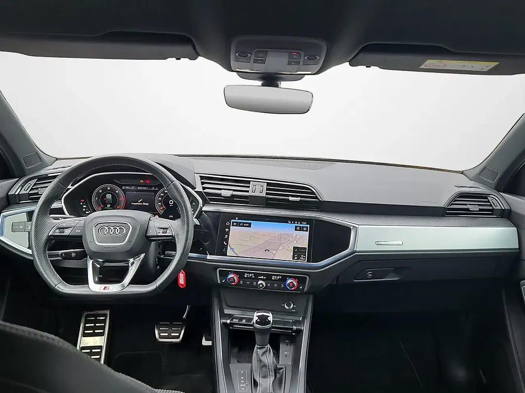 Audi Q3 - Thumbnail 8