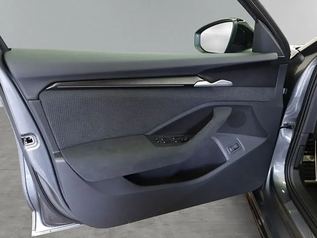 Skoda Superb - Thumbnail 13